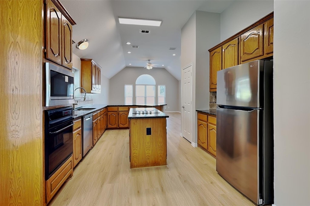 1527 Jeanette Way - Photo 4