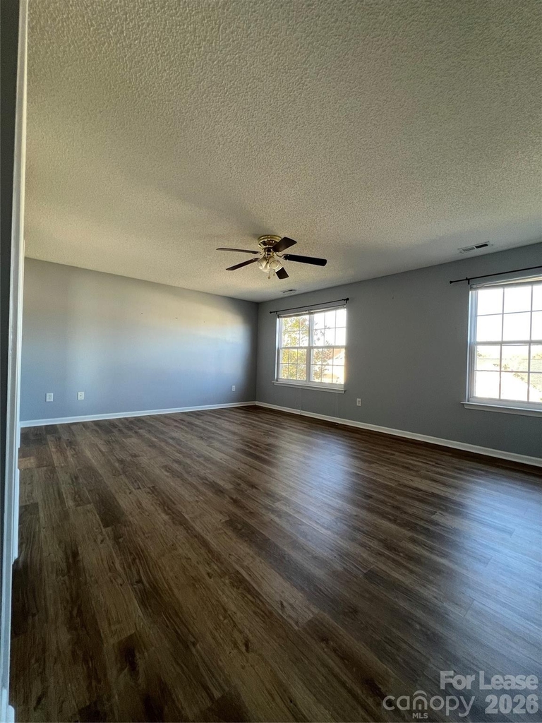 4006 Shadow Pines Circle - Photo 3