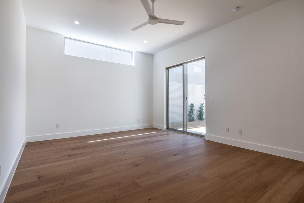3344 Walchard Court - Photo 11