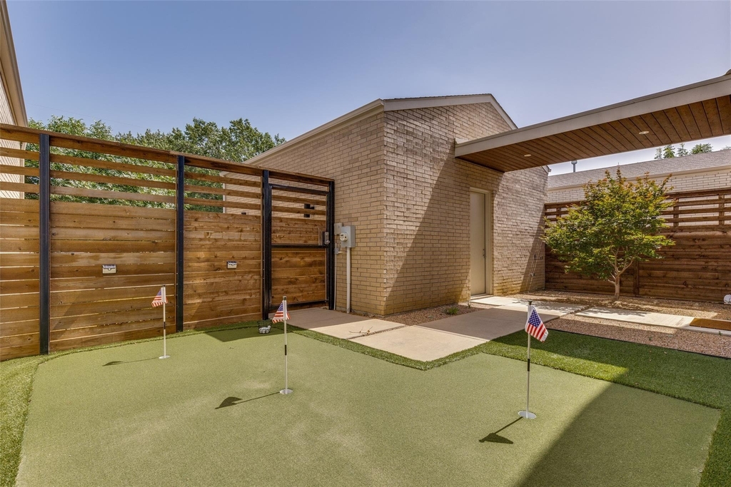 3344 Walchard Court - Photo 3