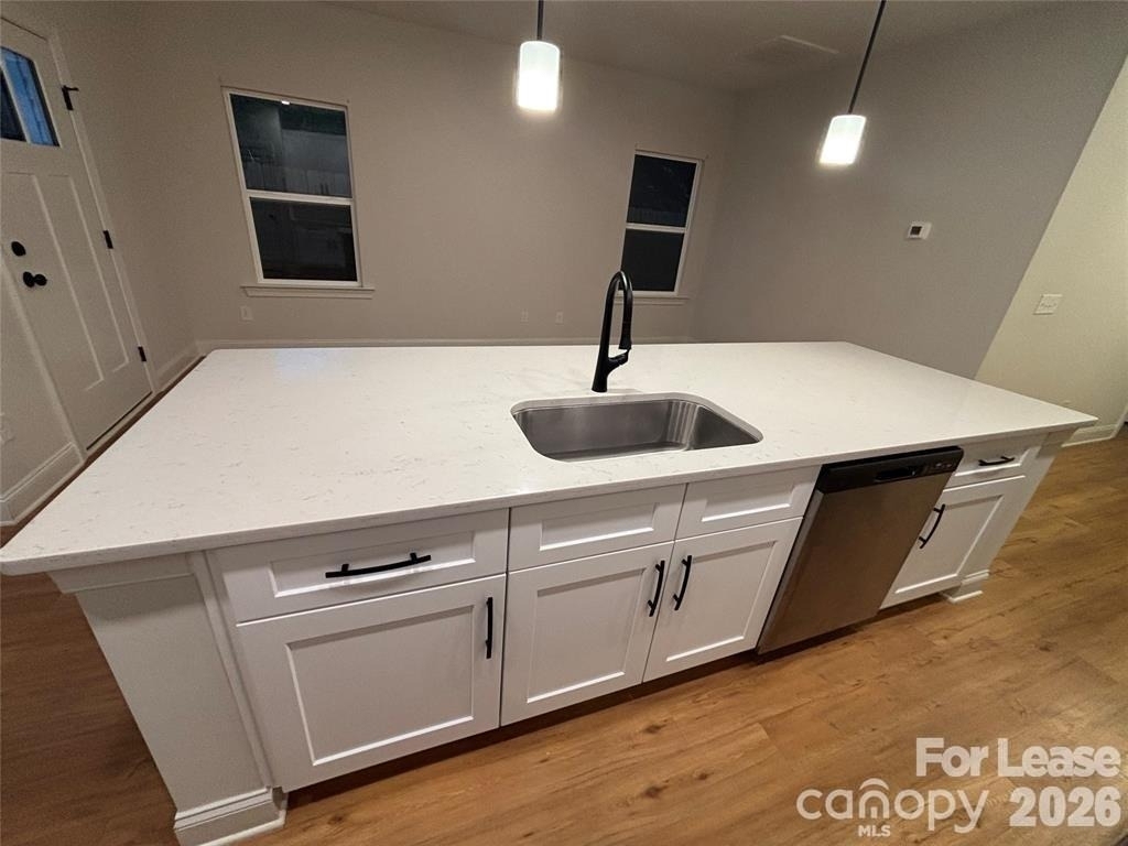4811 Victoria Avenue - Photo 3