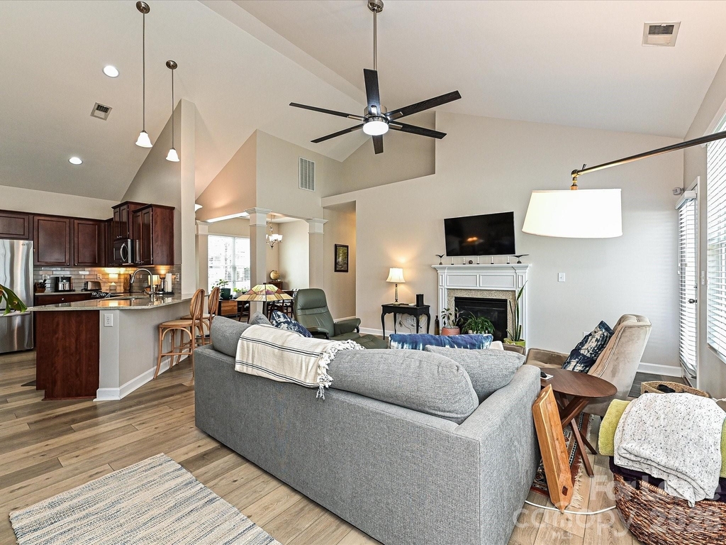 17405 Caldwell Track Drive - Photo 8
