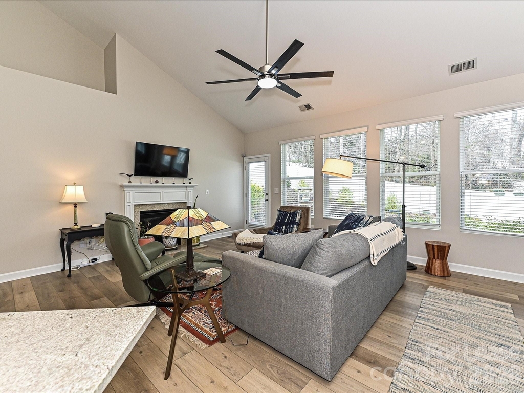 17405 Caldwell Track Drive - Photo 7