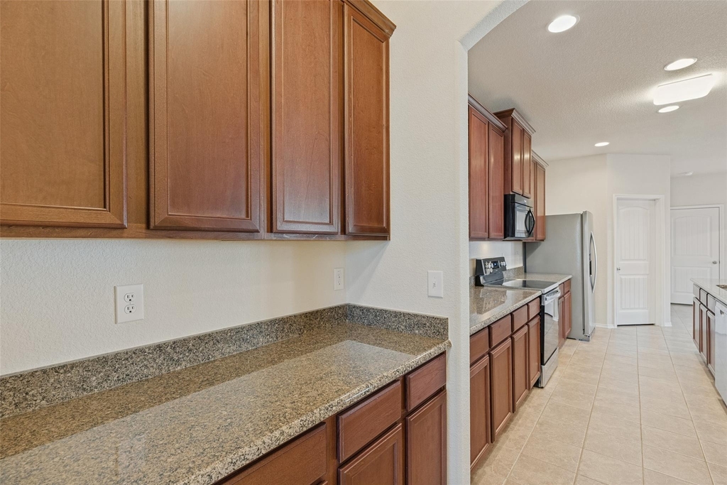 1108 Black Cherry Drive - Photo 8