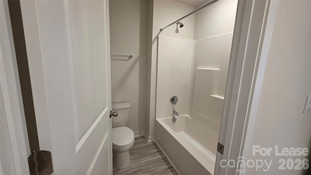 514 Blackpool Court - Photo 27