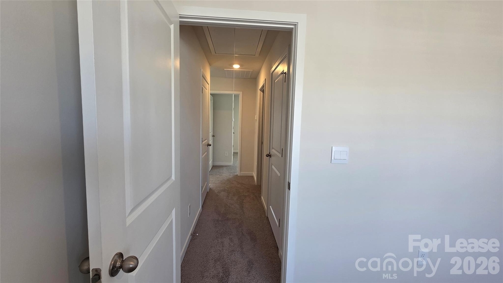 514 Blackpool Court - Photo 31