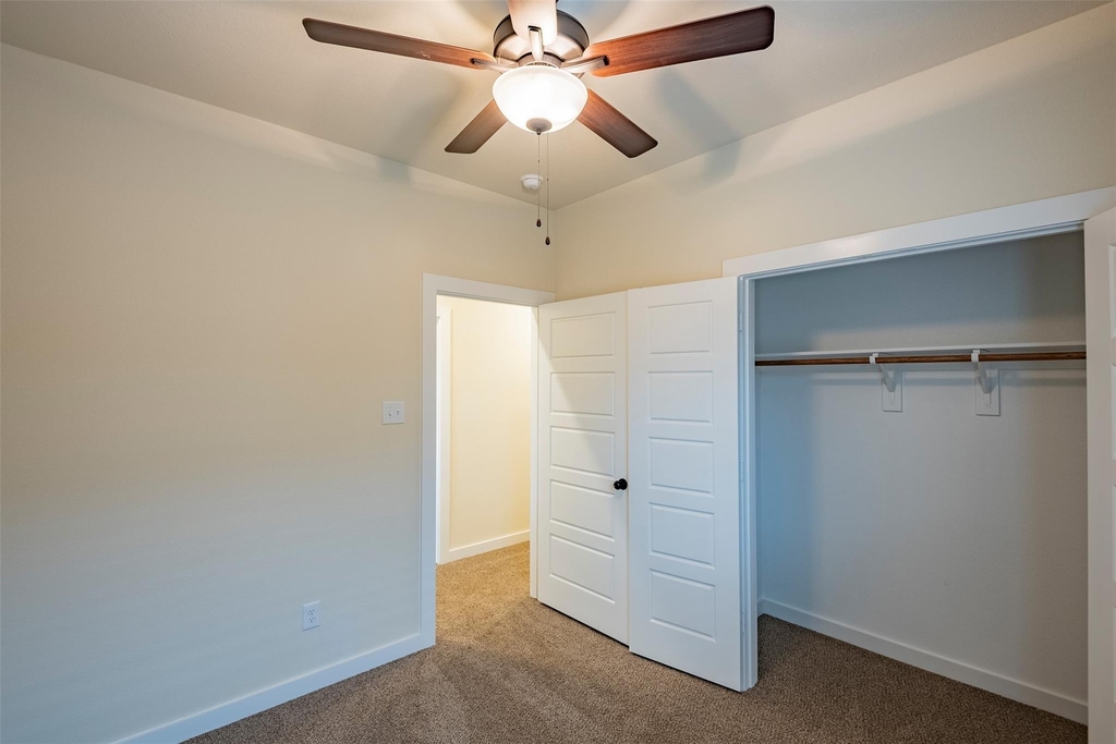 709 Blackland Drive - Photo 13