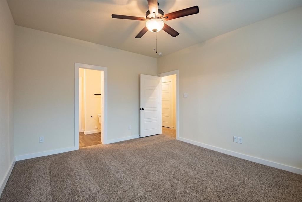 709 Blackland Drive - Photo 21