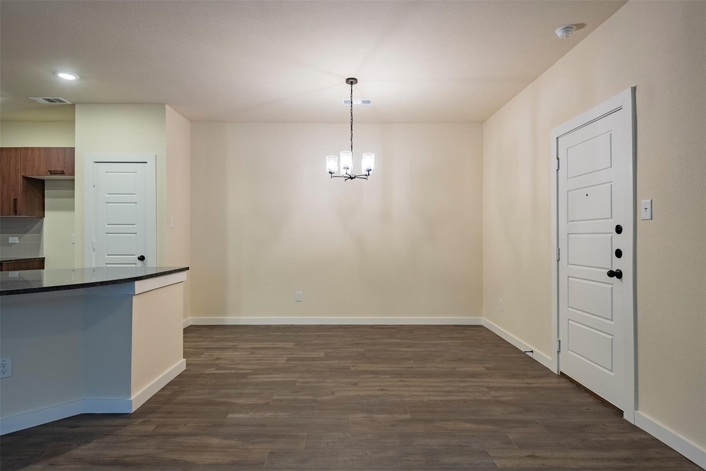 709 Blackland Drive - Photo 6