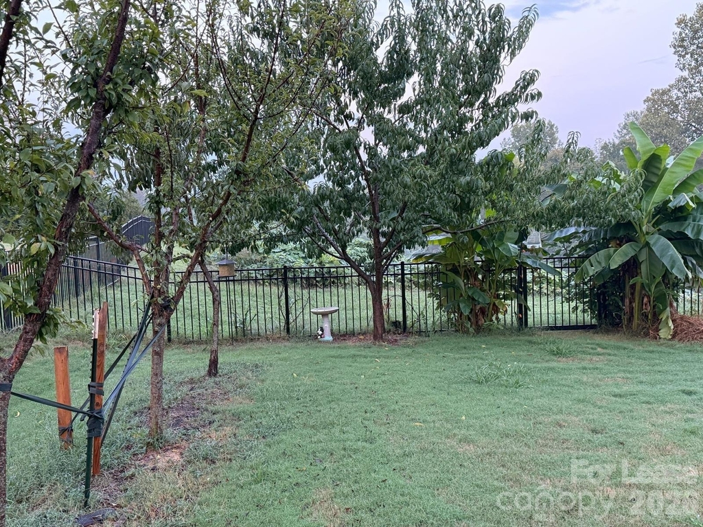 1733 Spears Drive Nw - Photo 24