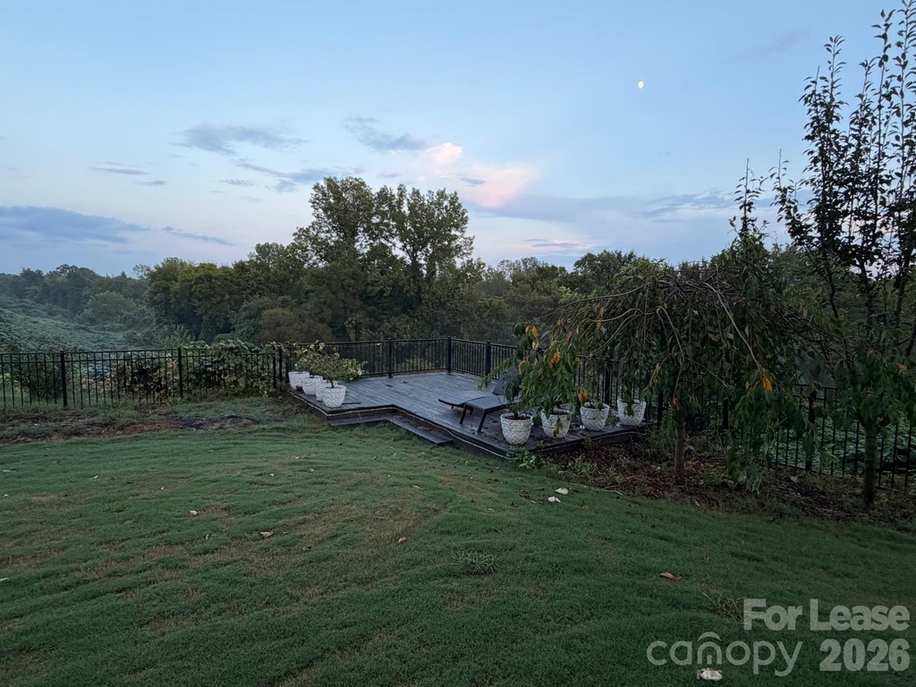 1733 Spears Drive Nw - Photo 28