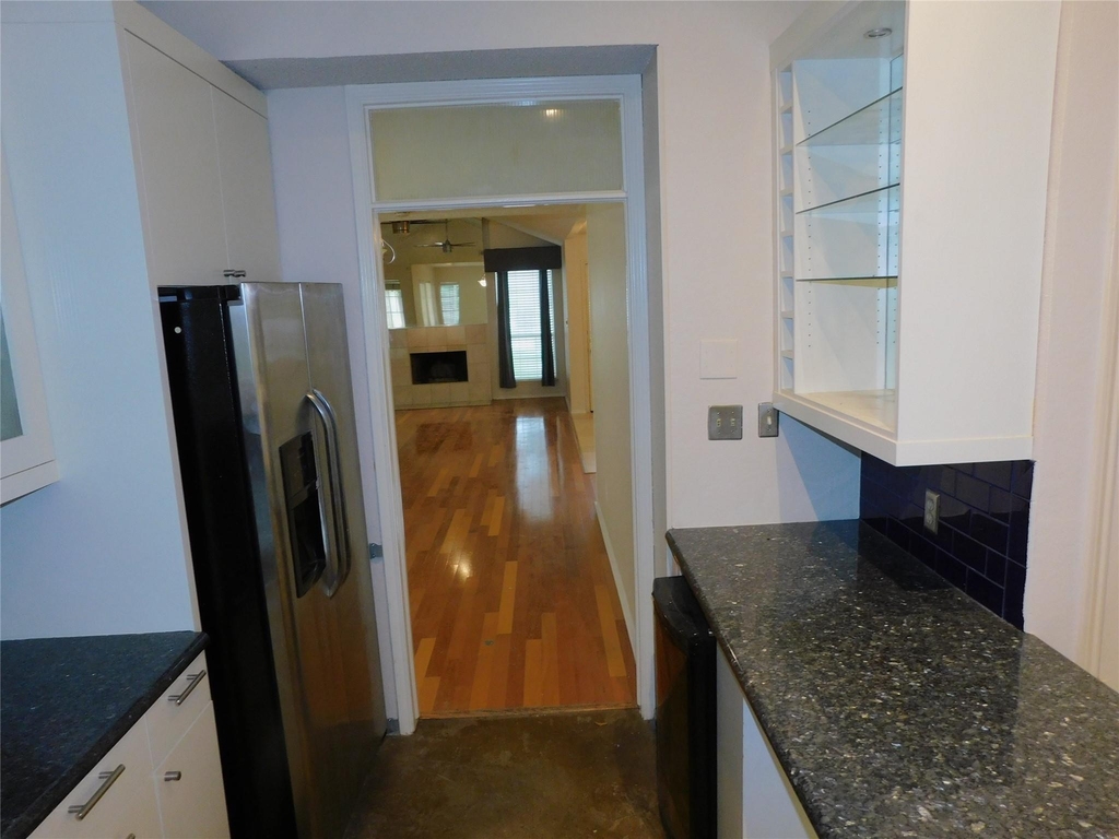 2715 Alden Avenue - Photo 10