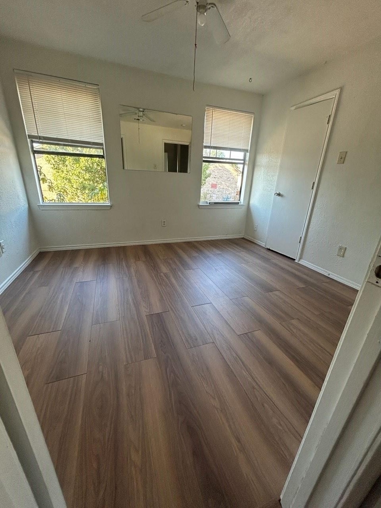 8003 Rothington Road - Photo 3