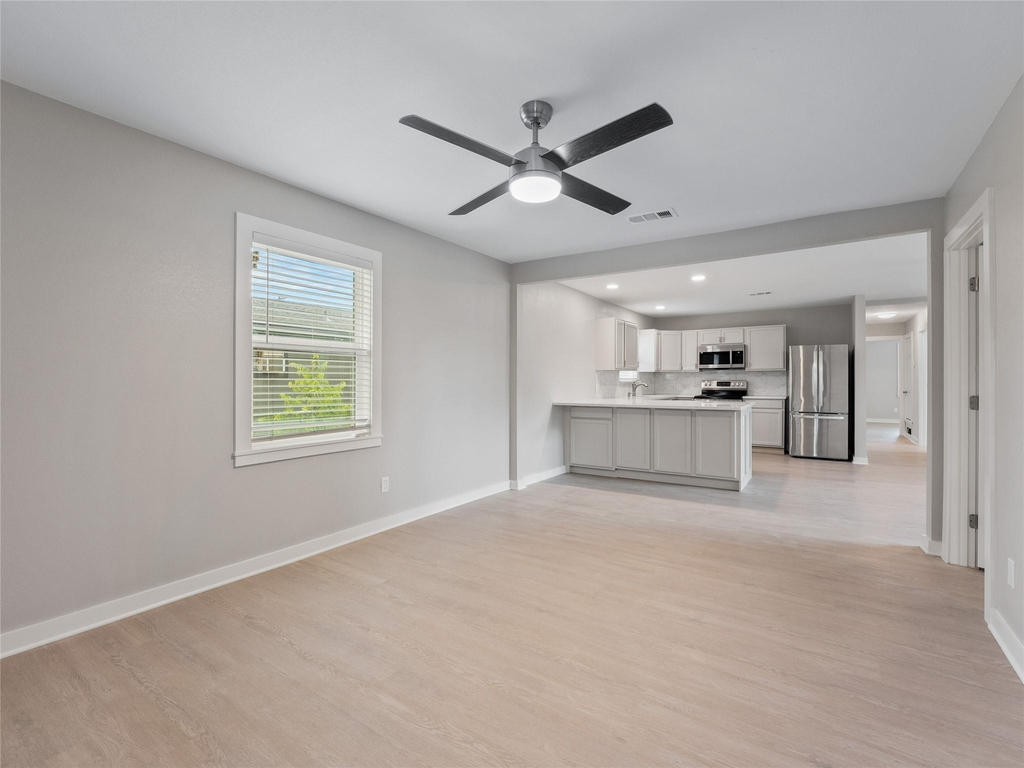 421 S Interurban Street - Photo 14