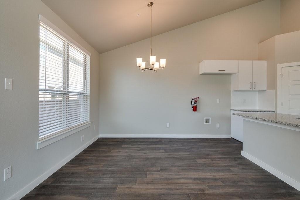 604 Fallow Drive - Photo 2