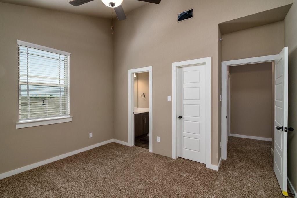 613 Wheatfield Drive - Photo 6