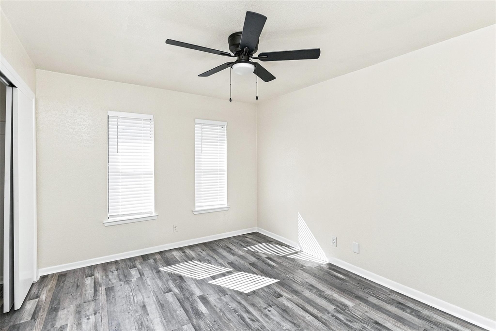 308 Hickorywood Street - Photo 10