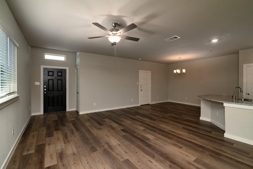 744 Wheatfield Drive - Photo 15
