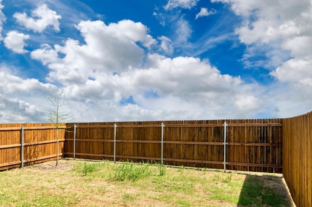 744 Wheatfield Drive - Photo 18