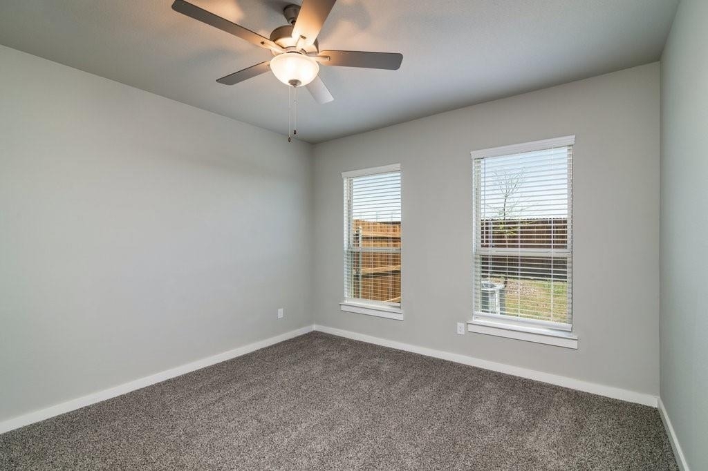 744 Wheatfield Drive - Photo 10