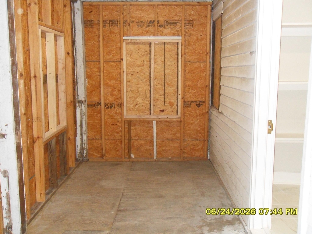 401-403 W Fourth Street - Photo 16