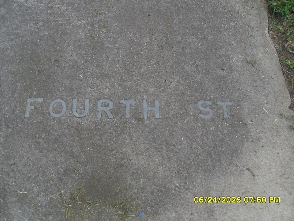 401-403 W Fourth Street - Photo 18