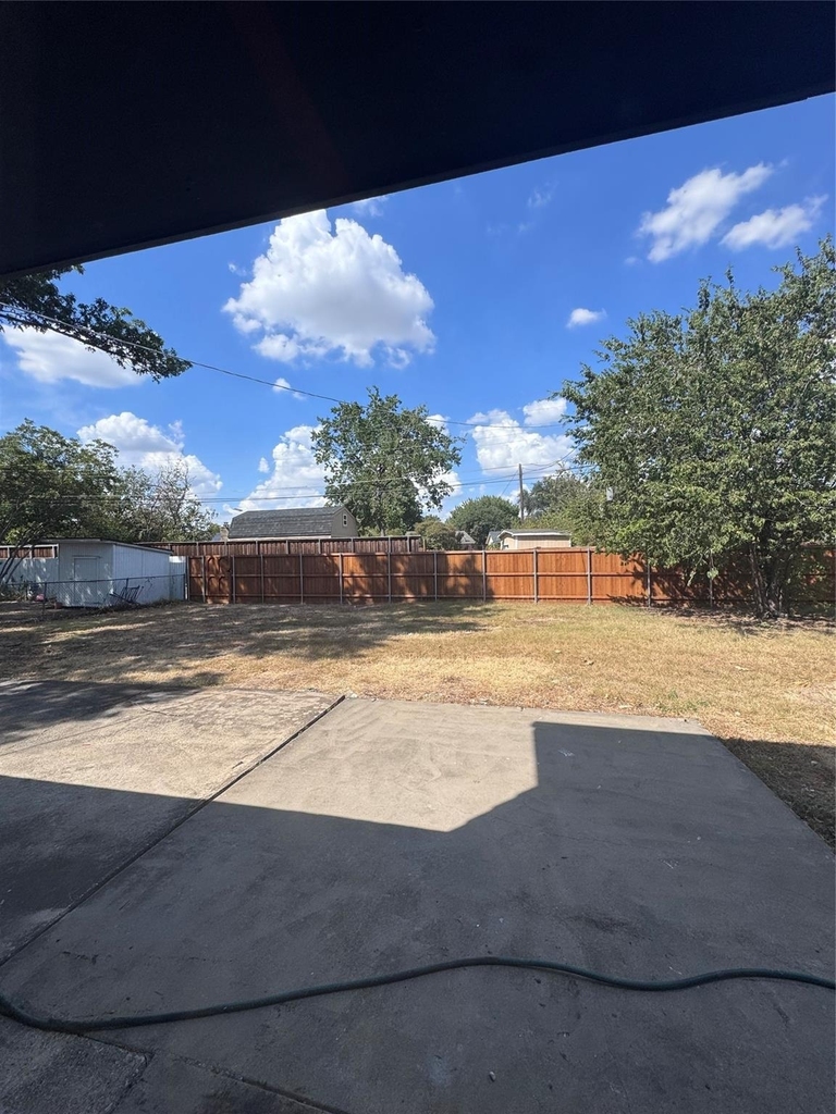 4501 Princeton Drive - Photo 10