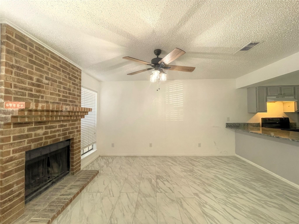 1032 Mckinley Street - Photo 1