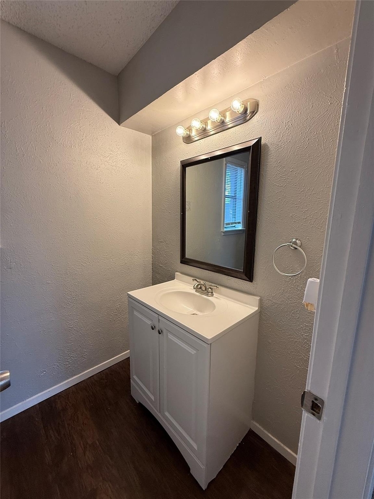 1407 La Fonda Drive - Photo 16