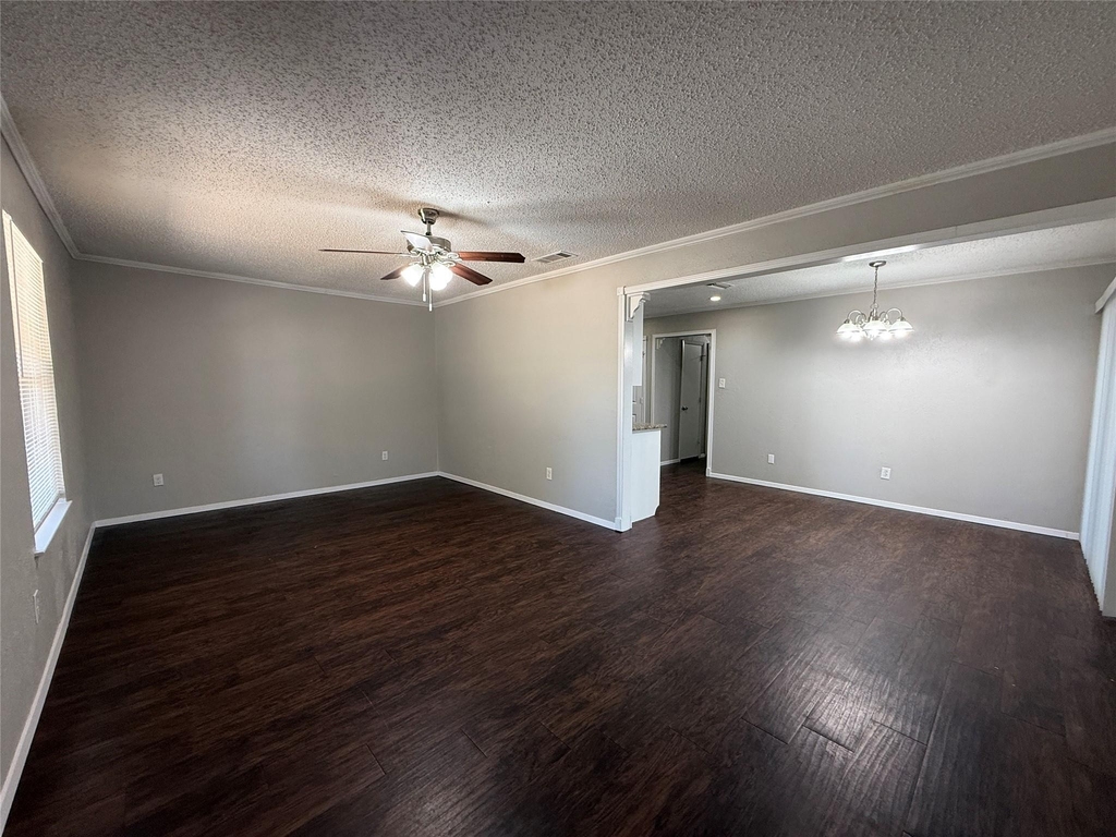 1407 La Fonda Drive - Photo 2