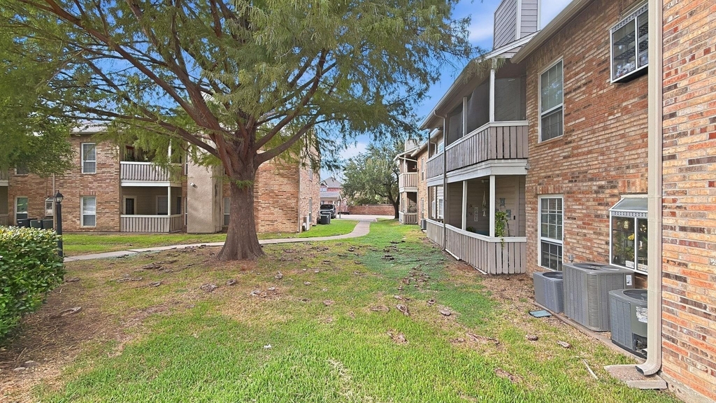 1700 Amelia Court - Photo 31