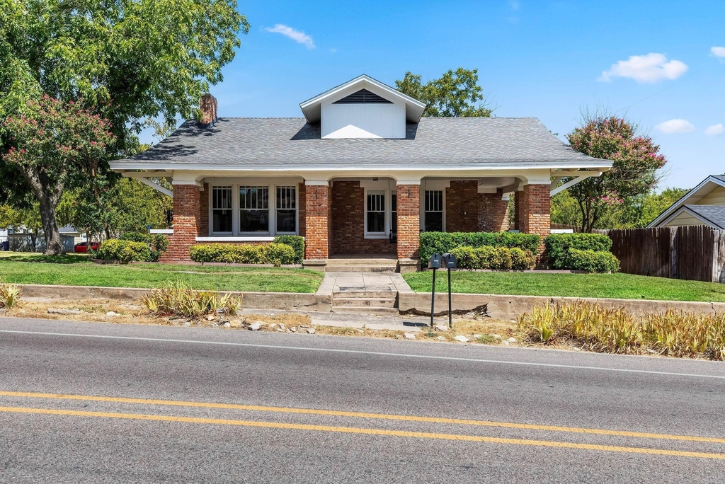 803 S Trinity Street - Photo 31