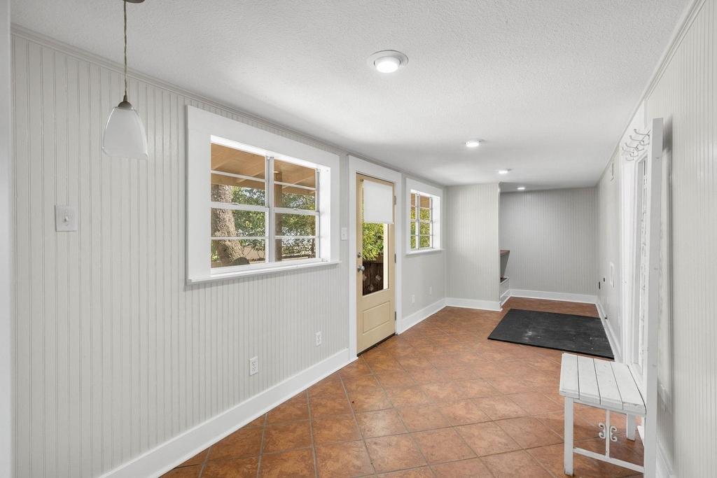 803 S Trinity Street - Photo 26