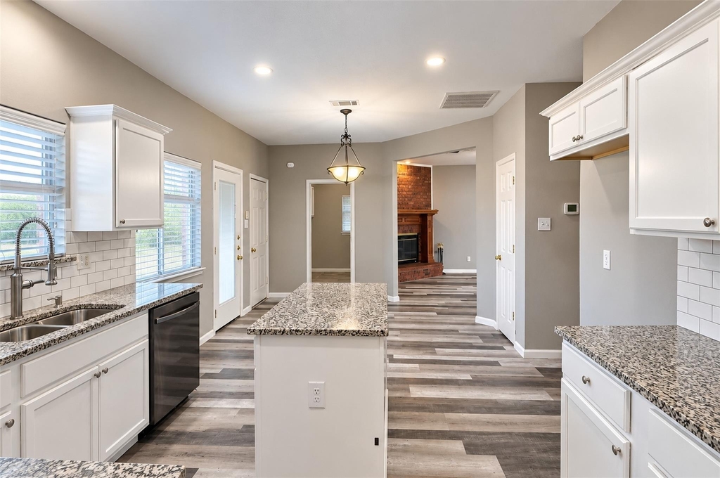 4205 Jasper Court - Photo 10
