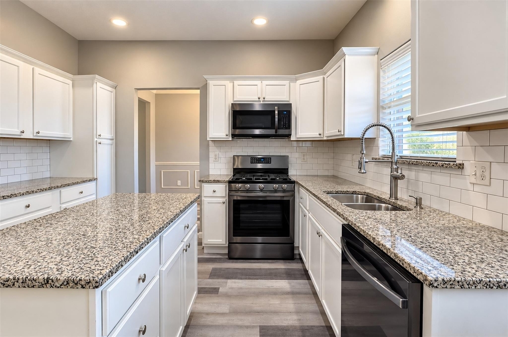 4205 Jasper Court - Photo 8