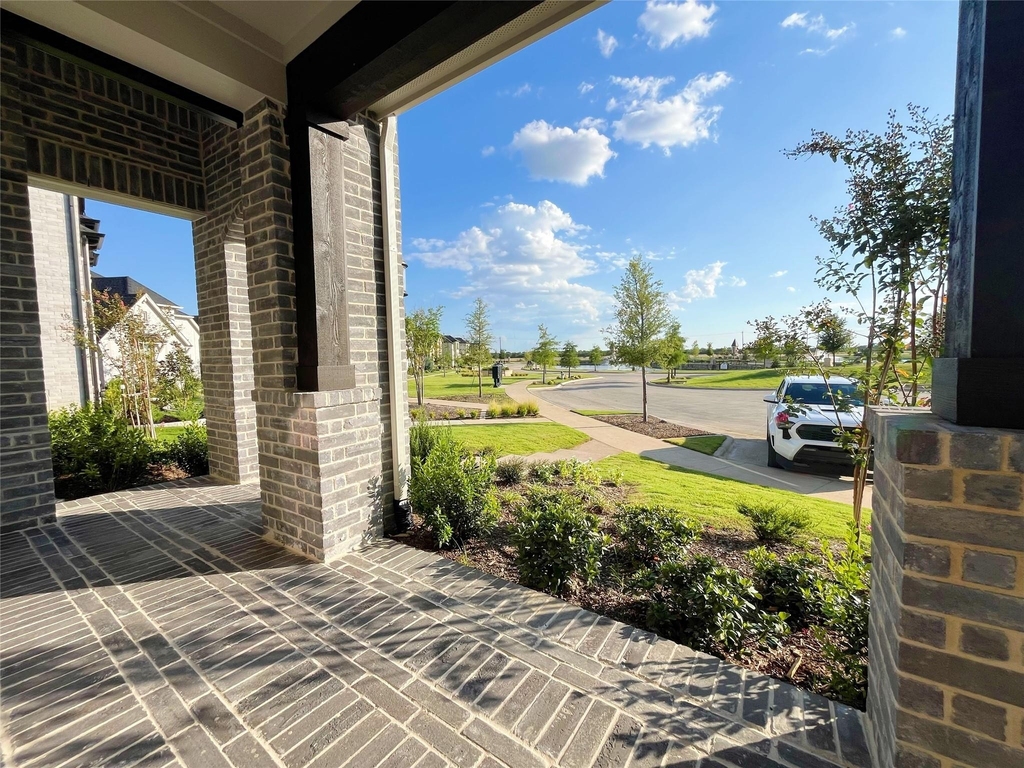 2808 Crane Court - Photo 1
