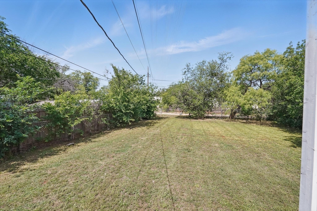 1526 Green Street - Photo 26