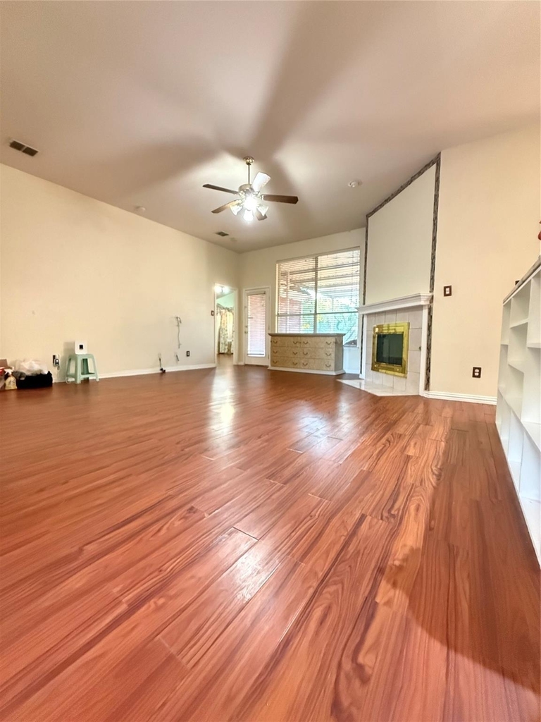 2009 Brook Tree Drive - Photo 8
