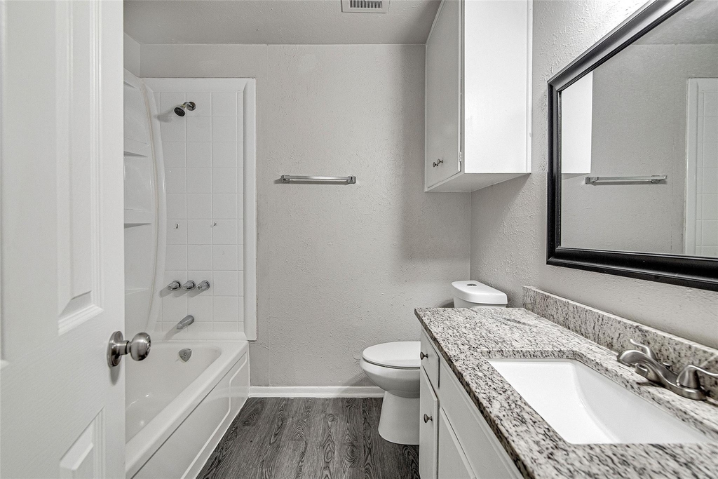 509 Branch Circle W - Photo 18