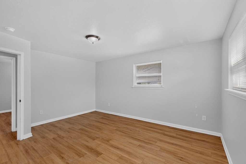 4801 Hollowbrook Road - Photo 20
