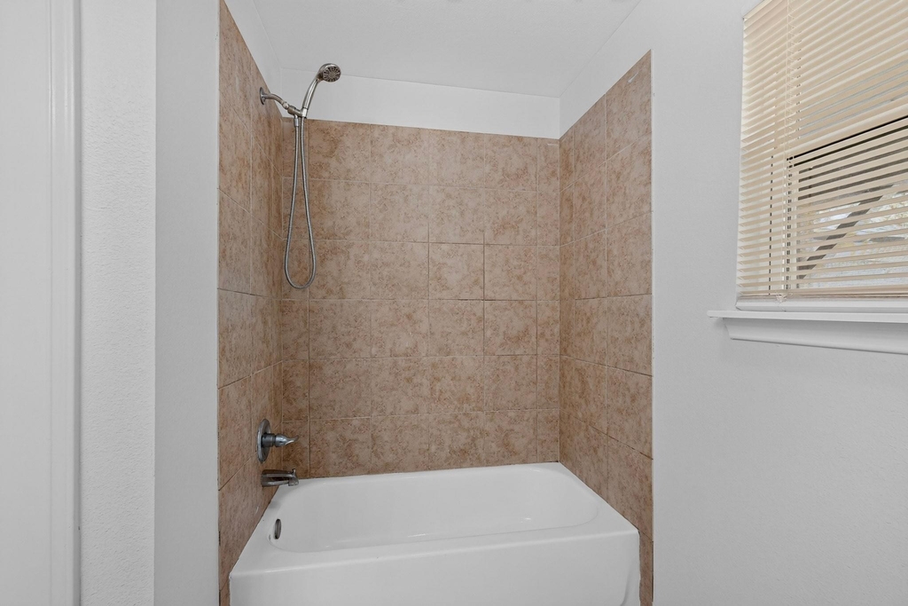 4801 Hollowbrook Road - Photo 24