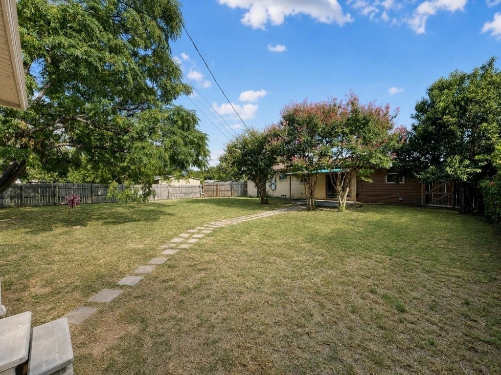 700 Pine Street - Photo 18