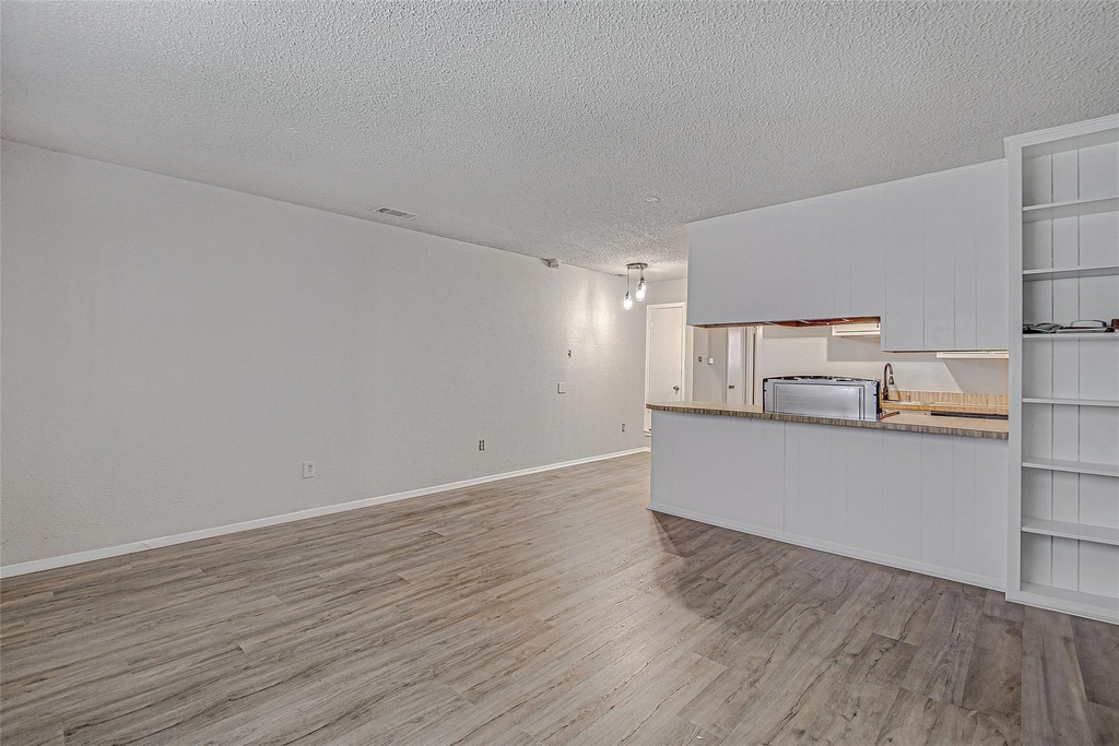 1709 Short Street - Photo 3