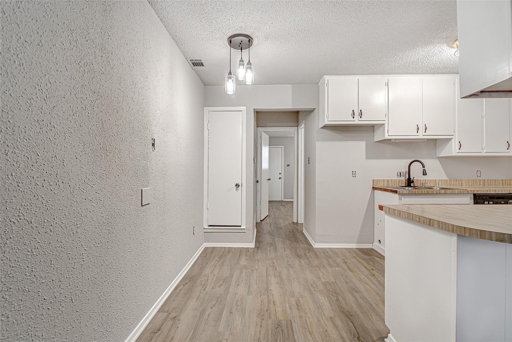 1709 Short Street - Photo 4