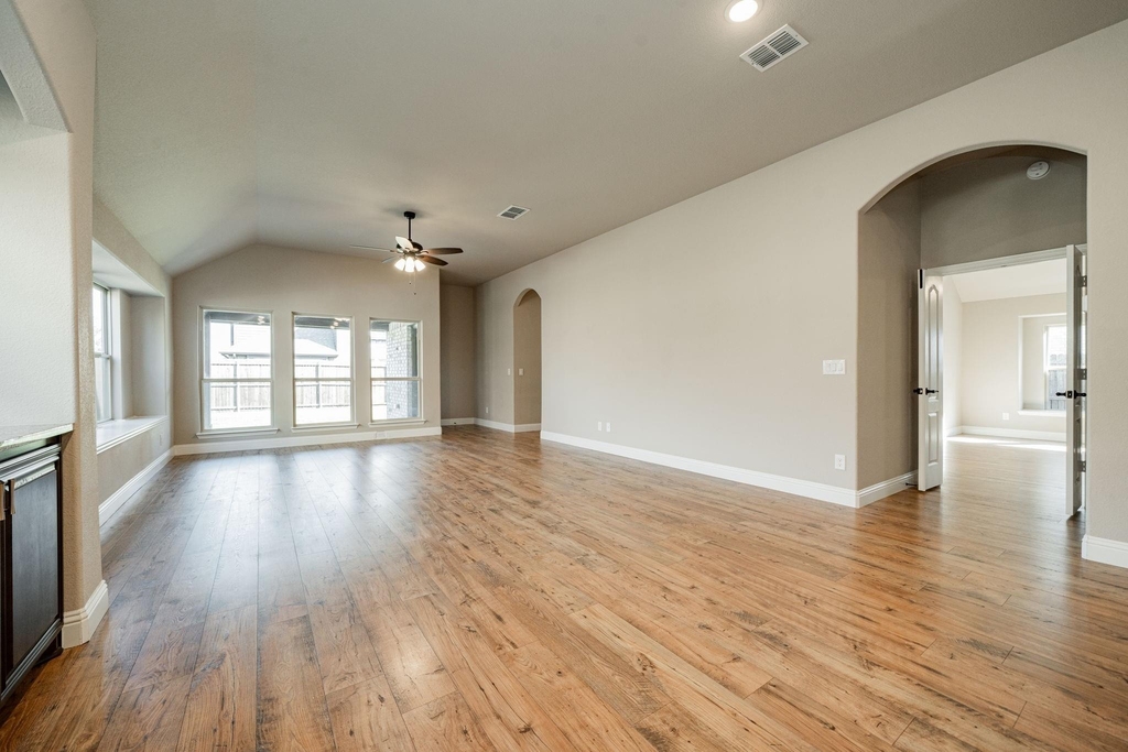 920 Bald Cypress Drive - Photo 8