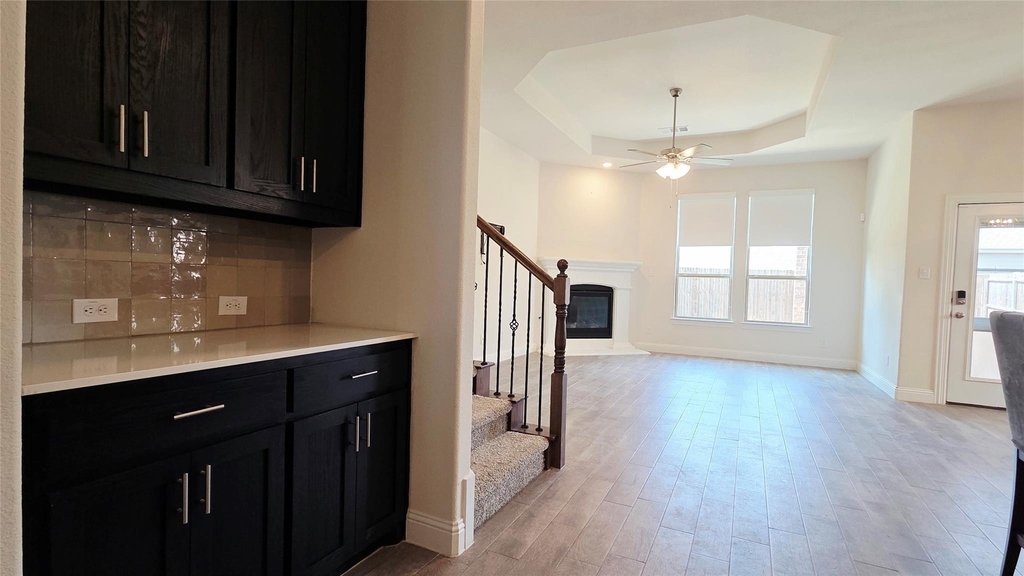 2932 Log Cabin Drive - Photo 10