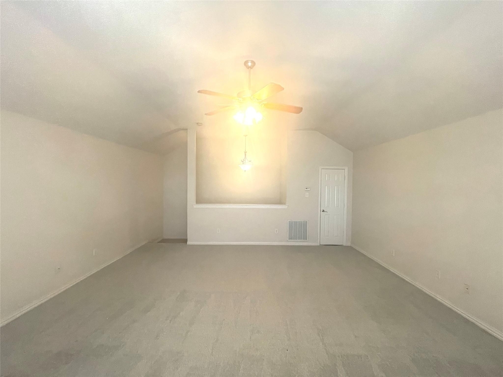 8664 Lariat Circle - Photo 31
