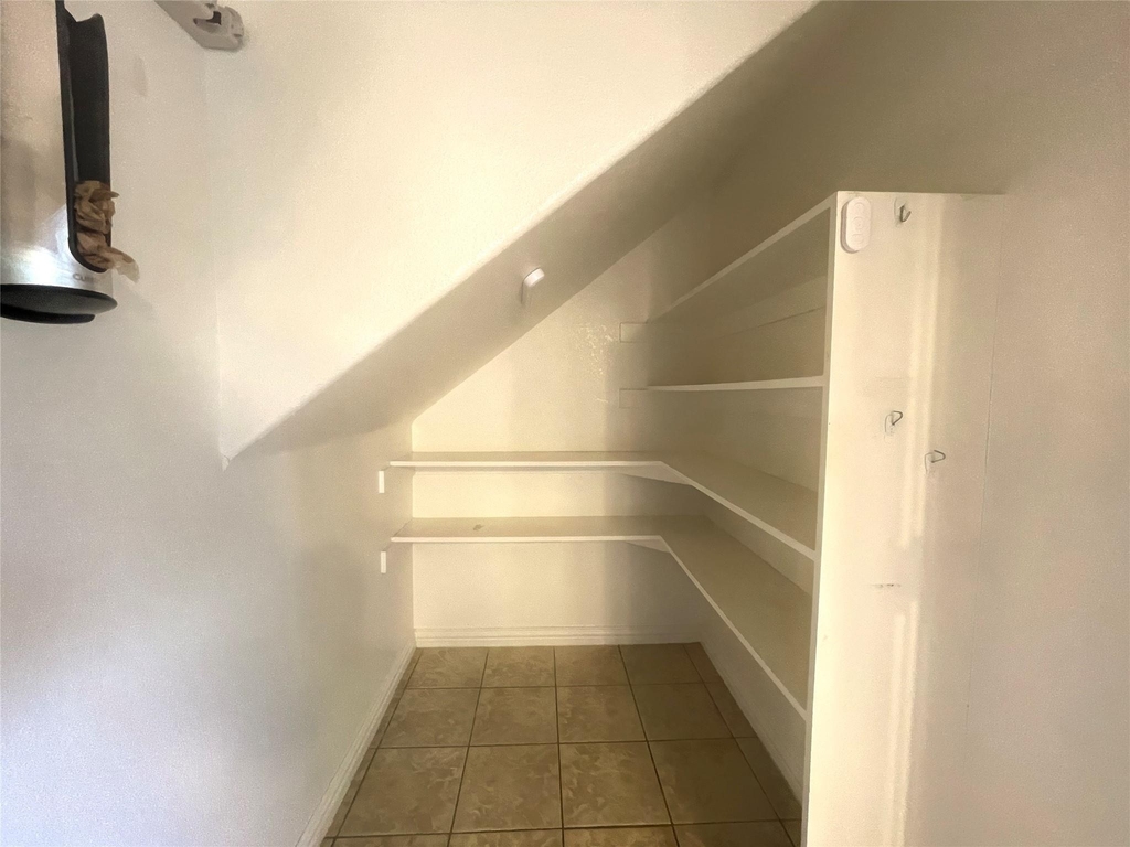 8664 Lariat Circle - Photo 12