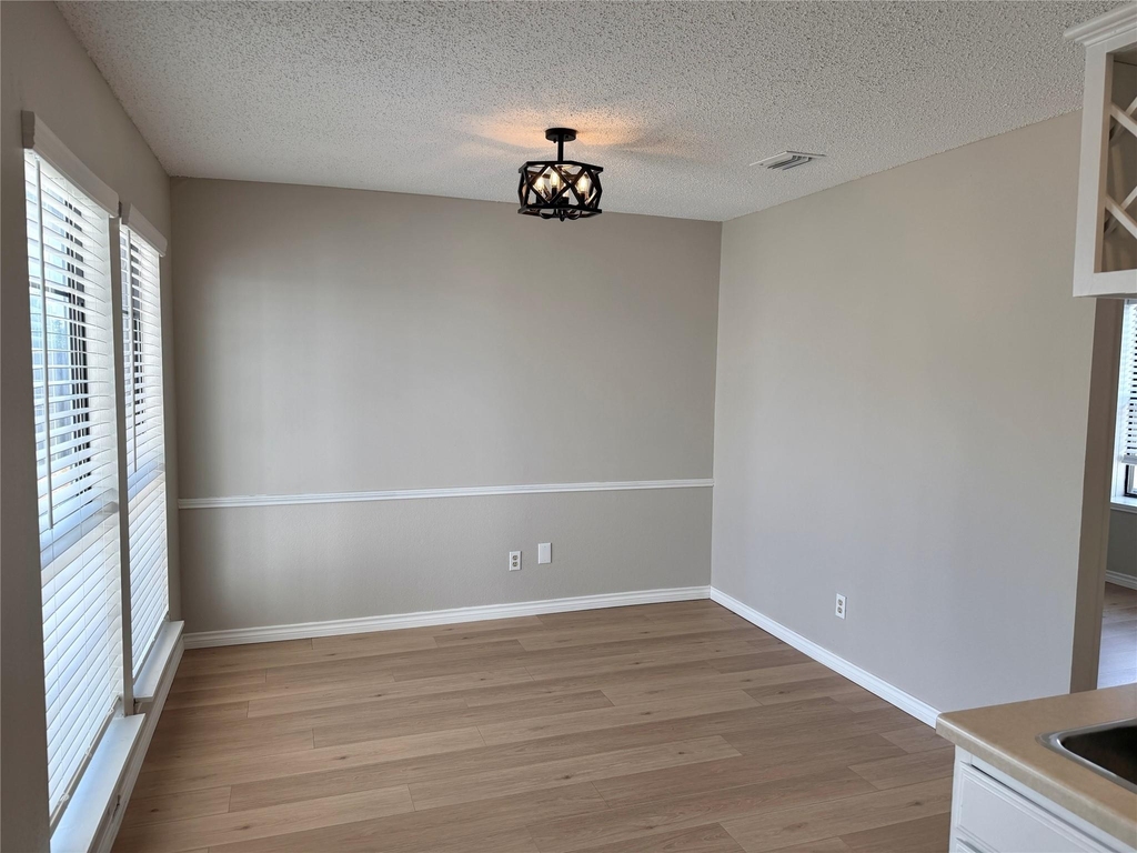 825 Weaver Street - Photo 12