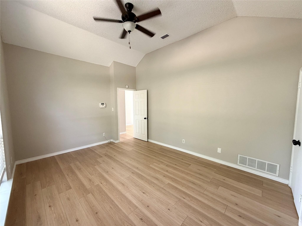825 Weaver Street - Photo 14
